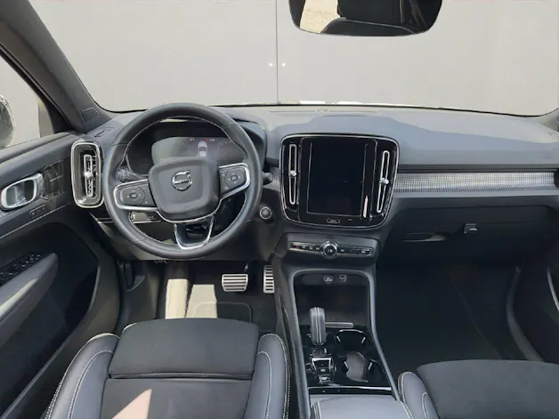 Volvo XC40 2.0 B4 MH R-Design AWD