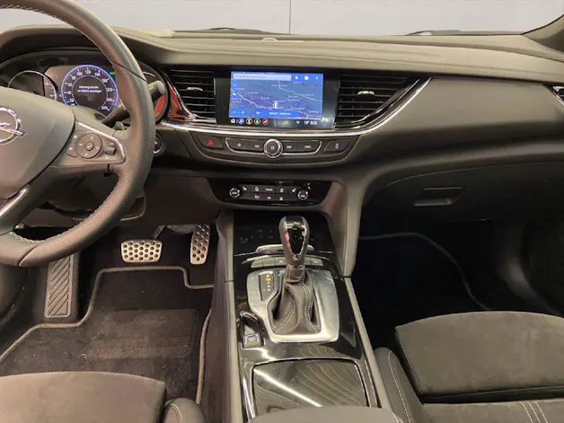 Opel Insignia Sports Tourer OPC Line Ultimate