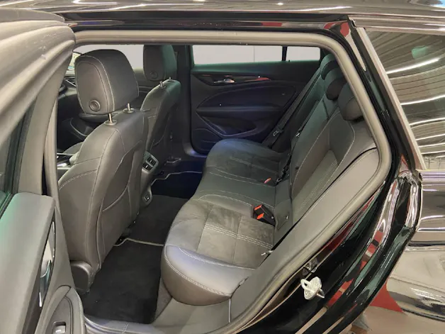 Opel Insignia Sports Tourer OPC Line Ultimate