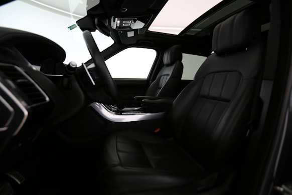 LAND ROVER Range Rover Sport 2.0 P400e HSE Dynamic Stealth 2