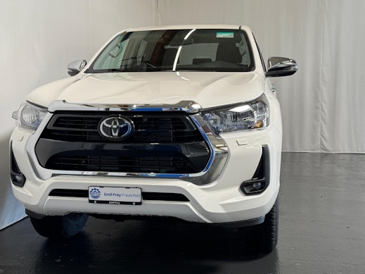 TOYOTA Hilux Double Cab.-Pick-up 2.8 D-4D 204 Style 0