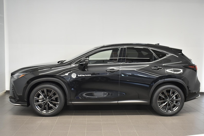 Vehicle image LEXUS NX