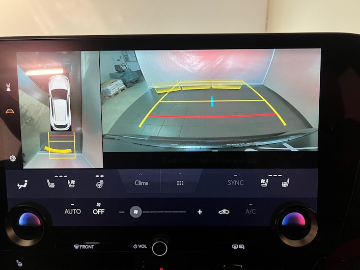 Vehicle image LEXUS NX