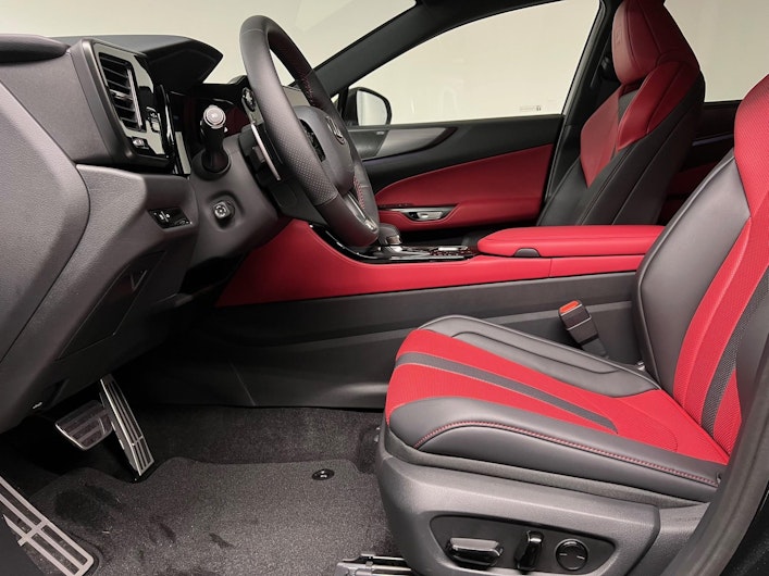 Vehicle image LEXUS NX