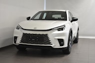 First vehicle image