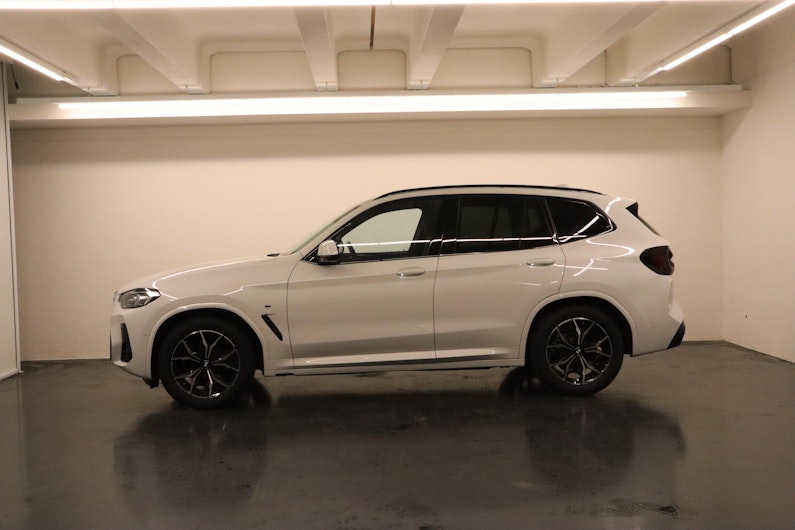 Vehicle image BMW X3