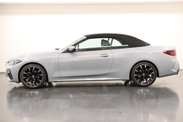 BMW 430i xDrive Cabrio 1