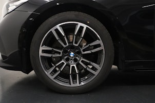 Vehicle image BMW 520d xDrive paddles Touring