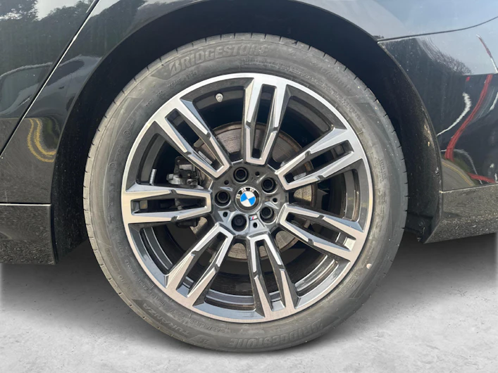 immagine del veicolo BMW 5 SERIES