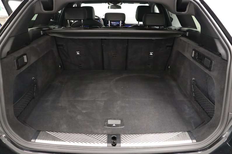 Vehicle image BMW 5 SERIES