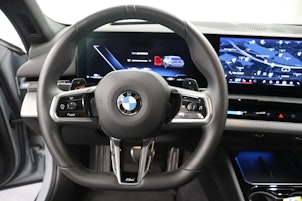 Vehicle image BMW 520d xDrive Touring