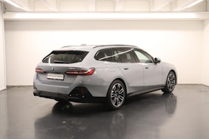 Vehicle image BMW 520d xDrive Touring