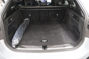 Vehicle image BMW 520d xDrive Touring