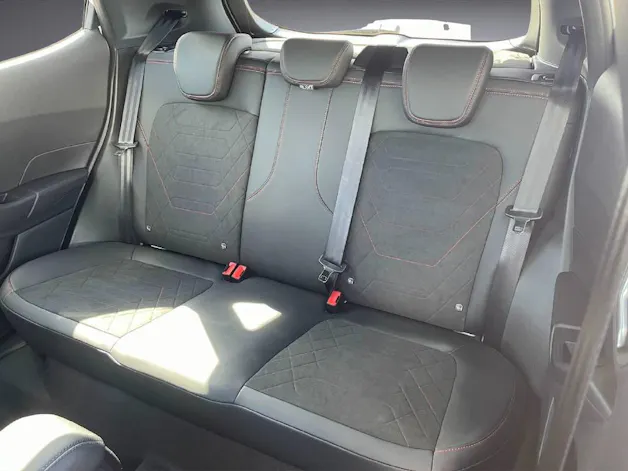 Ford Fiesta 1.0 EcoB Hybrid ST-Line X