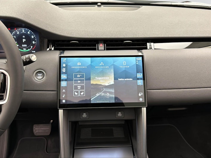 Vehicle image LAND ROVER DISCOVERY SPORT