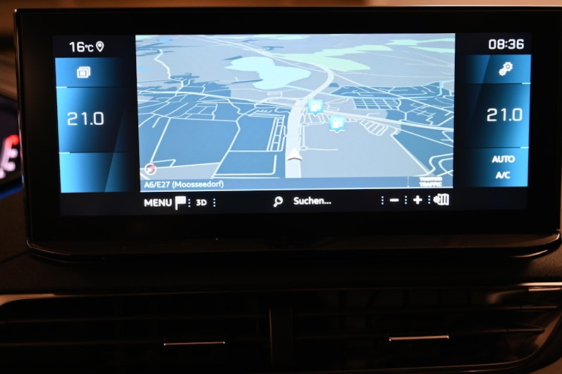 Vehicle image PEUGEOT 3008