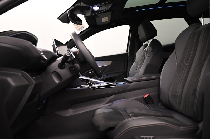 Vehicle image PEUGEOT 3008