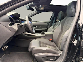 https://vehicle.imgix.net/3661761/23267d5b-7ebb-4eda-883c-25bf8733edfe.jpg