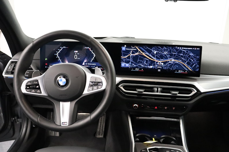 Vehicle image BMW 3 SERIES