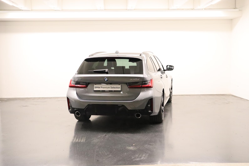 Vehicle image BMW 3 SERIES