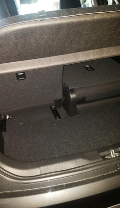 Vehicle image 4 Vehicle image 4