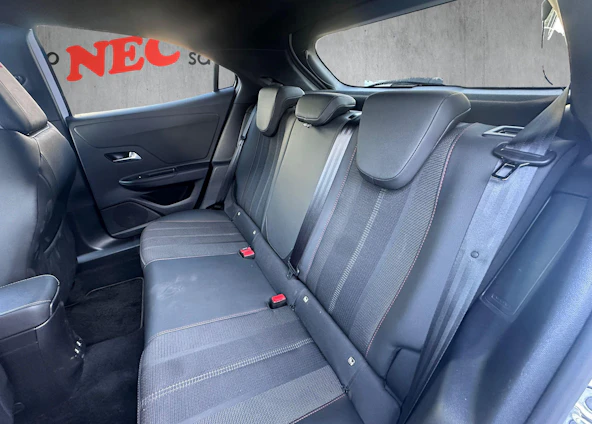 Fahrzeugbild 10 Fahrzeugbild 10