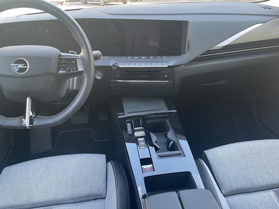 Vehicle image 7 Vehicle image 7