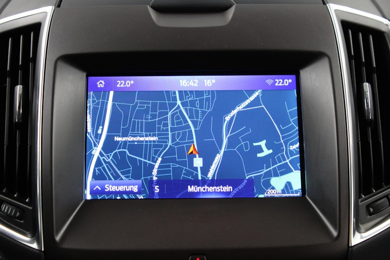 Vehicle image FORD S-MAX