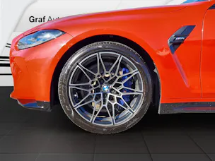 BMW M4 Coupé ** HANDSCHALTUNG **