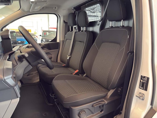 FORD E-Transit C Van 320 L1 Trend 1