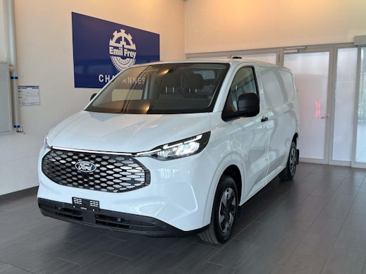 FORD E-Transit C Van 320 L1 Trend 0