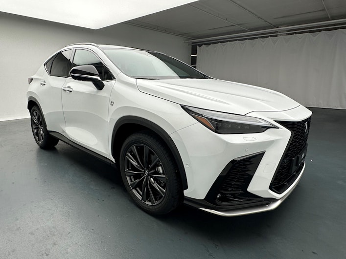 Vehicle image LEXUS NX