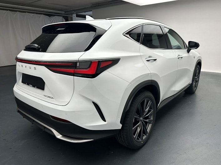 Vehicle image LEXUS NX
