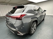 Vehicle image 4 Vehicle image 4