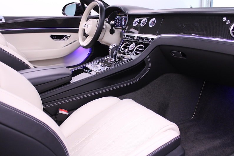 Vehicle image BENTLEY CONTINENTAL