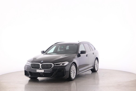 BMW 530d xDrive Touring 0