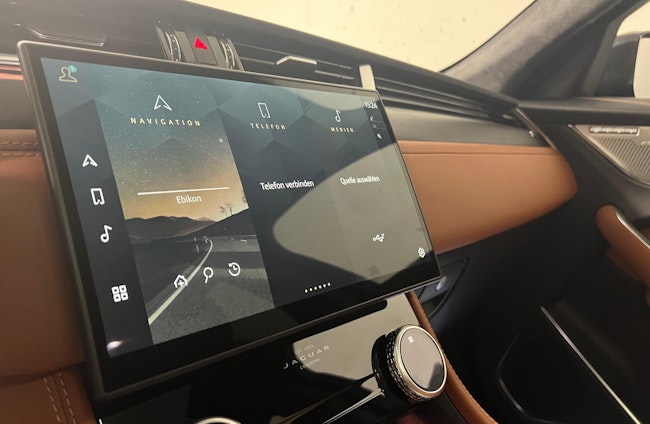 Vehicle image 9 Vehicle image 9