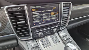 Porsche Panamera 4.8 V8 GTS PDK