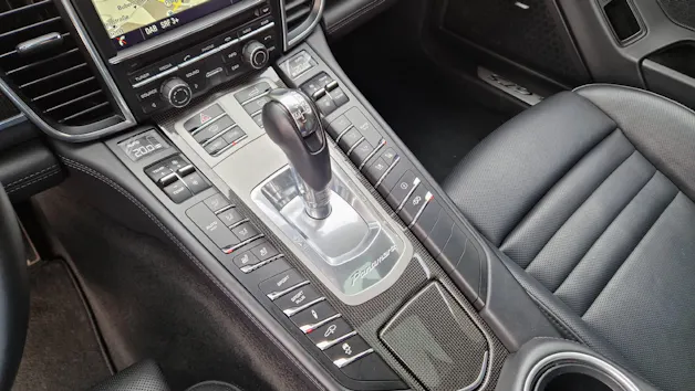 Porsche Panamera 4.8 V8 GTS PDK