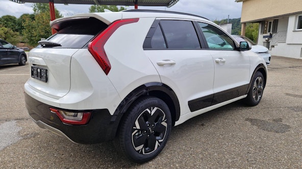 Vehicle image 12 Vehicle image 12