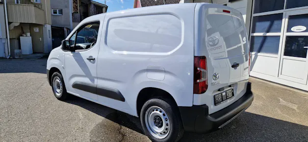 Toyota PROACE CITY Van L1 1.2 Profi