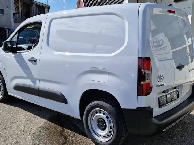 Toyota PROACE CITY Van L1 1.2 Profi