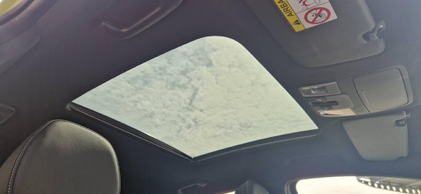 Vehicle image 14 Vehicle image 14