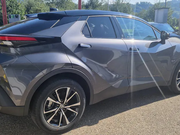 Toyota C-HR 2.0 HEV FWD Sport +