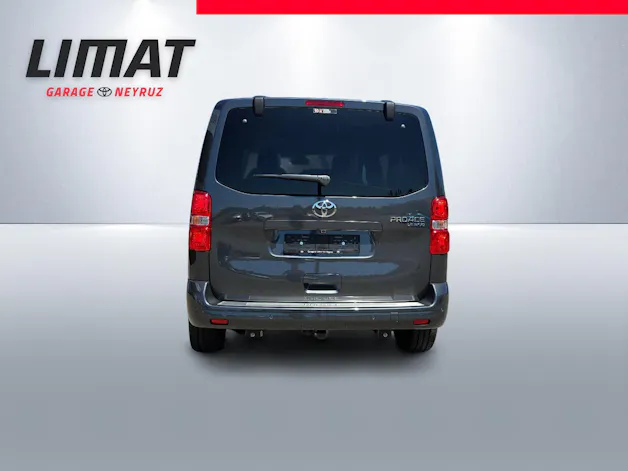 Toyota PROACE Verso L1 2.0 D Trend