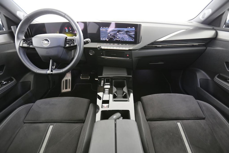 Vehicle image OPEL ASTRA