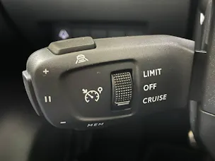 Peugeot 208 1.2 Hybrid 136 GT
