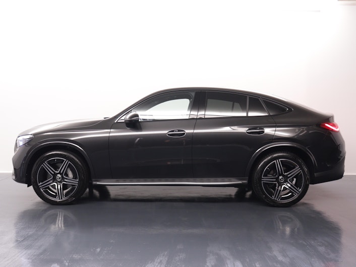 Vehicle image MERCEDES-BENZ GLC 200