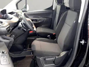 Peugeot Partner Kaw. 1000 Long vertiefte Kabine 130 Pro