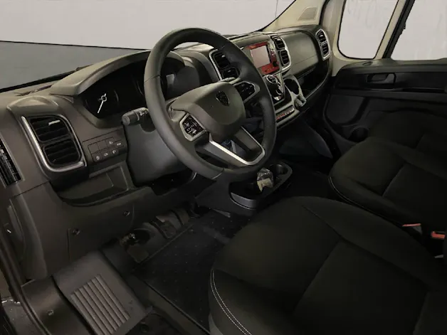 Peugeot Boxer Kaw. 333 L2H2 2.2 BlueHDi 120